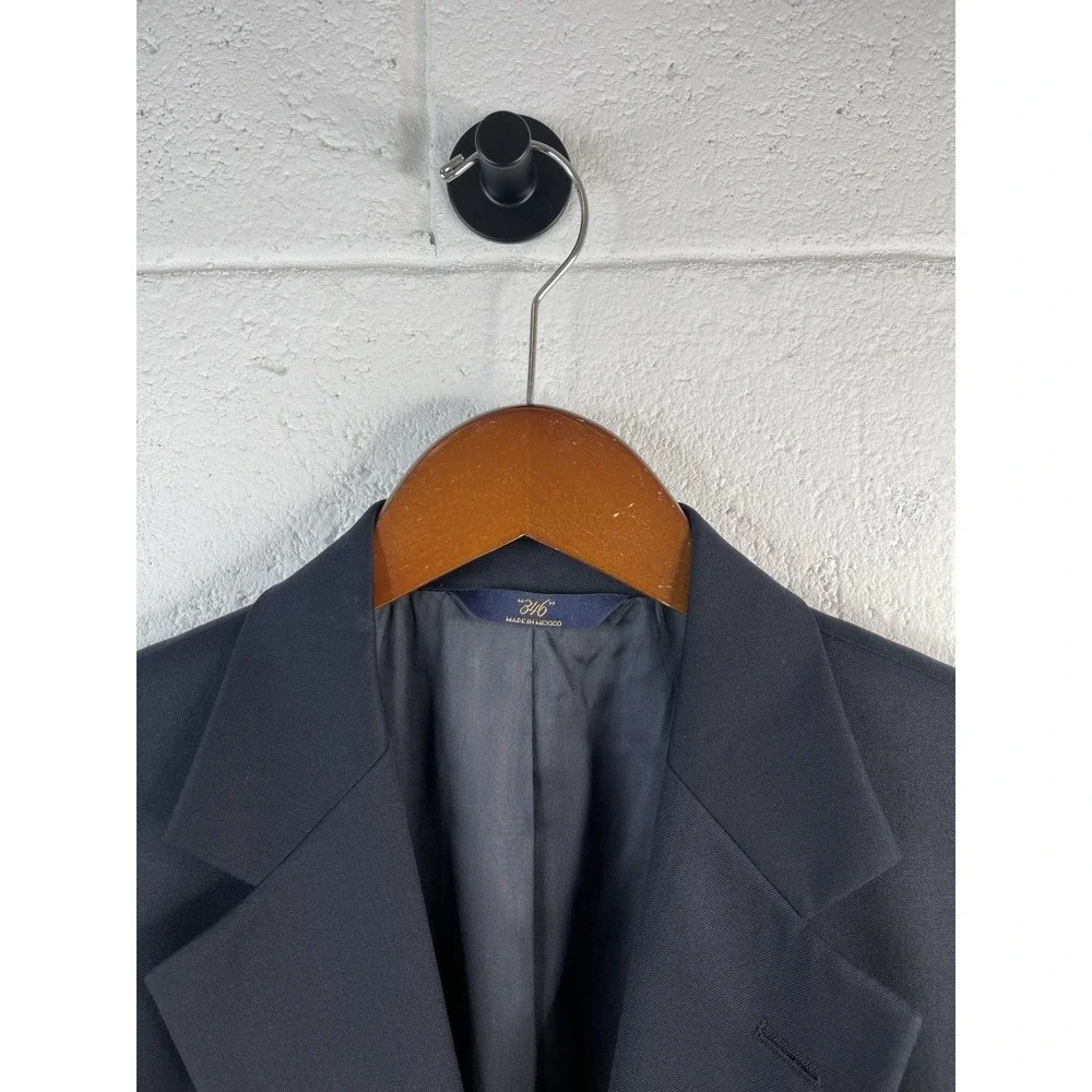 Brooks Brothers Blazer 41SR Navy Excellent Condition Golden Fleece Button Jacket